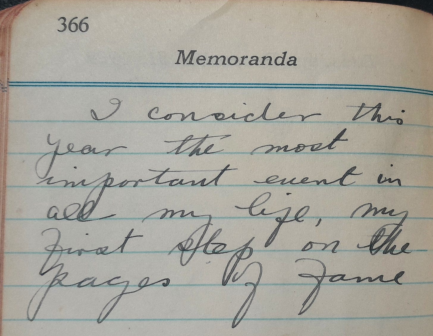 Close-up of a handwritten journal entry dated Friday, November 29, 1929 (page 333). The entry begins “A most wonderful day” and mentions Commander Byrd returning from the Pole (with times noted) and reporting newly discovered mountains, including one believed to be about 20,000 feet.  Thought for 48s