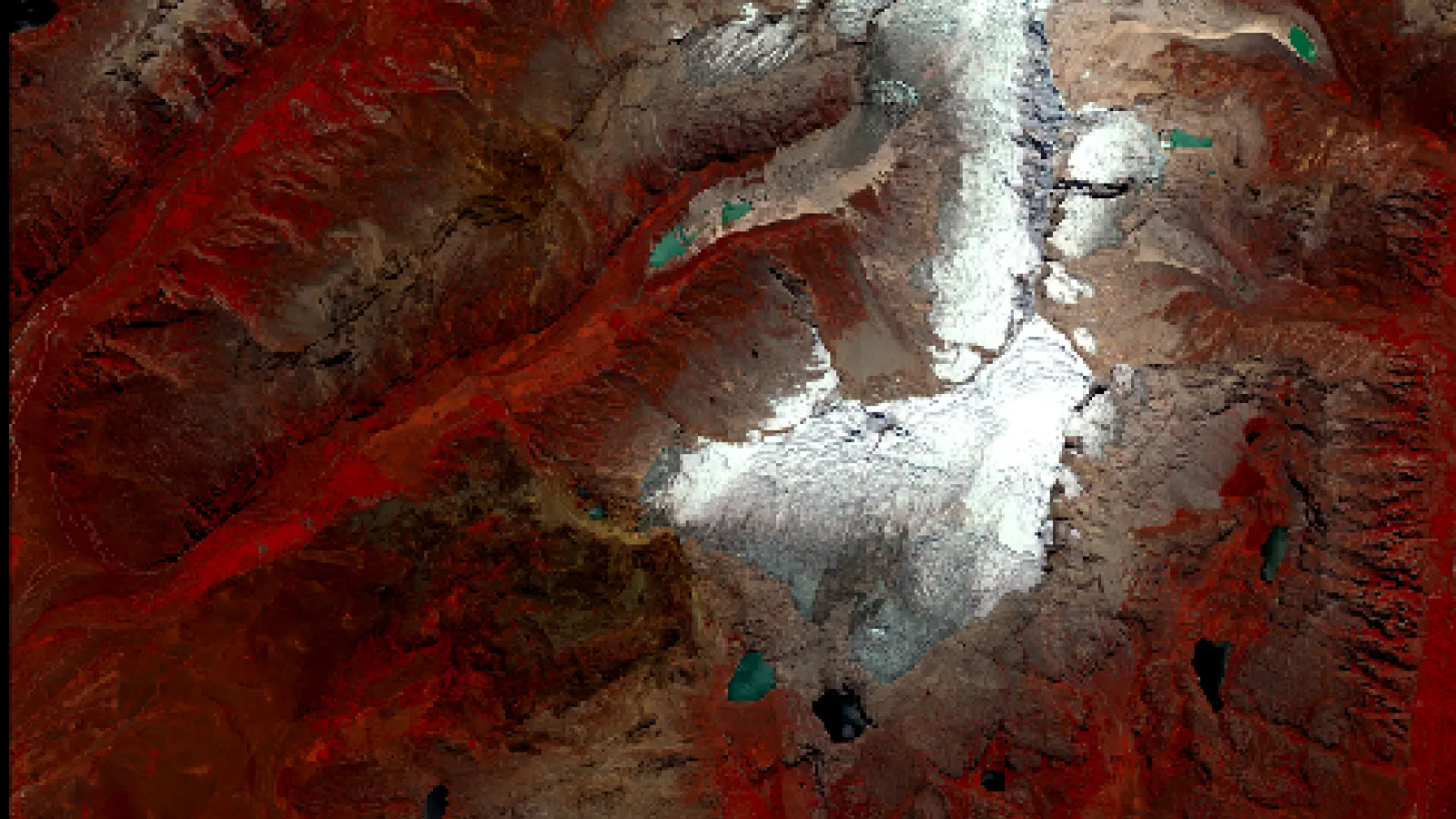 Satellite view of the llaca glacier