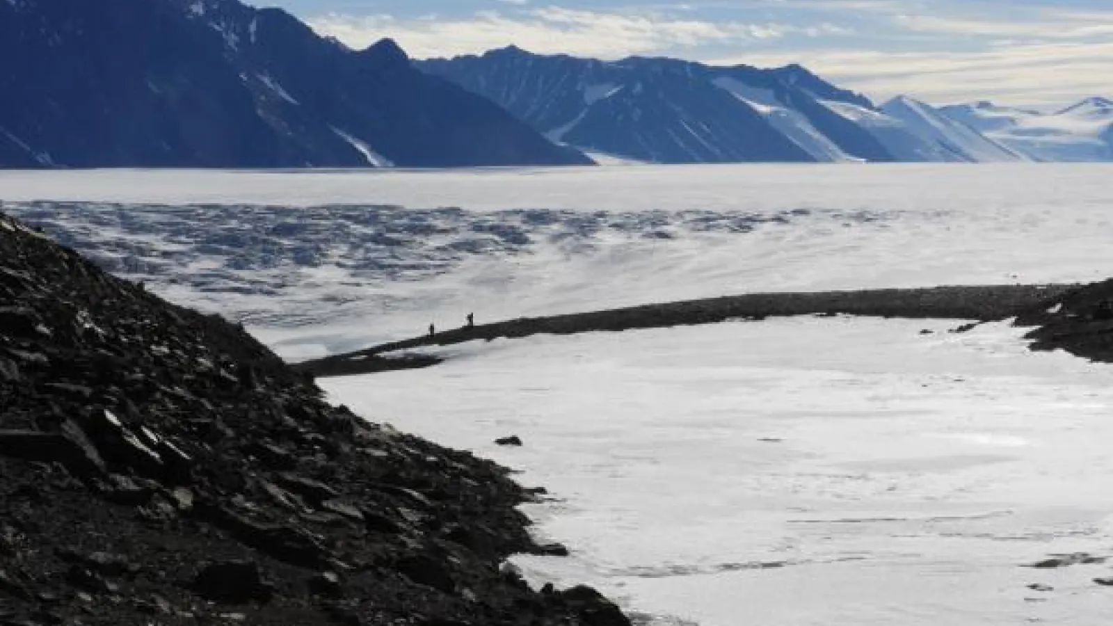 Ice and snow on a mountain landscape 