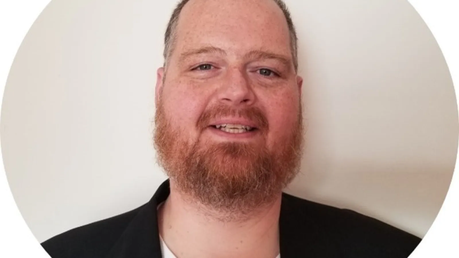 Aaron Wilson headshot