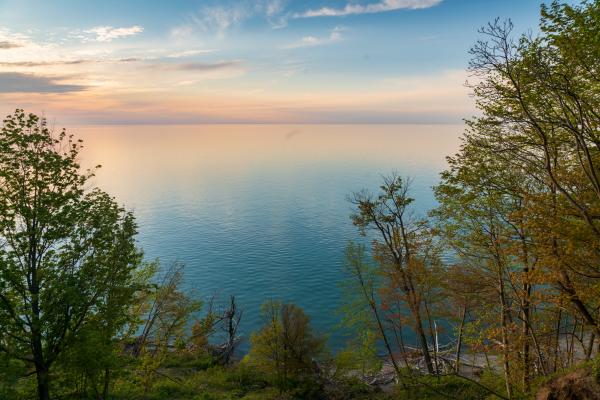 The Coast line of Lake Erie