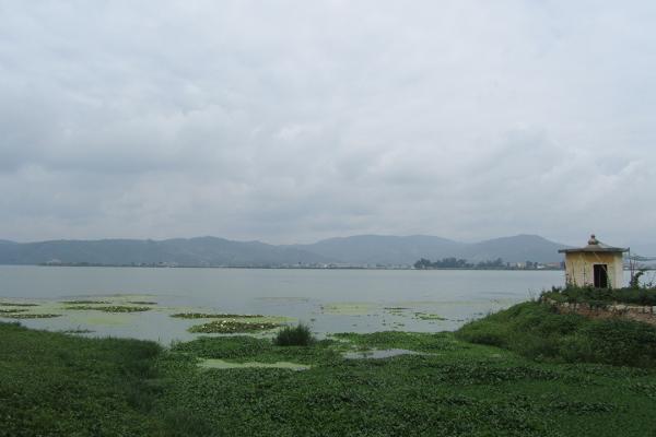 Xing_Yun_Lake