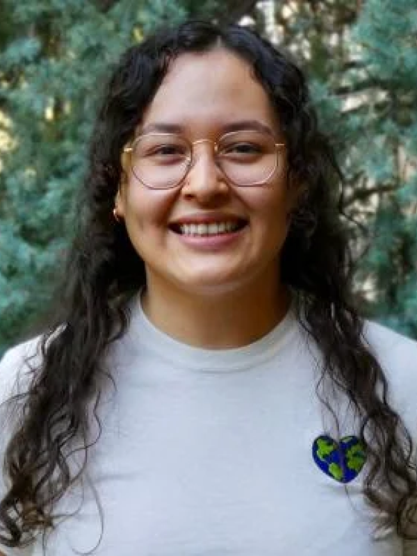Portrait of Denise Mondragon